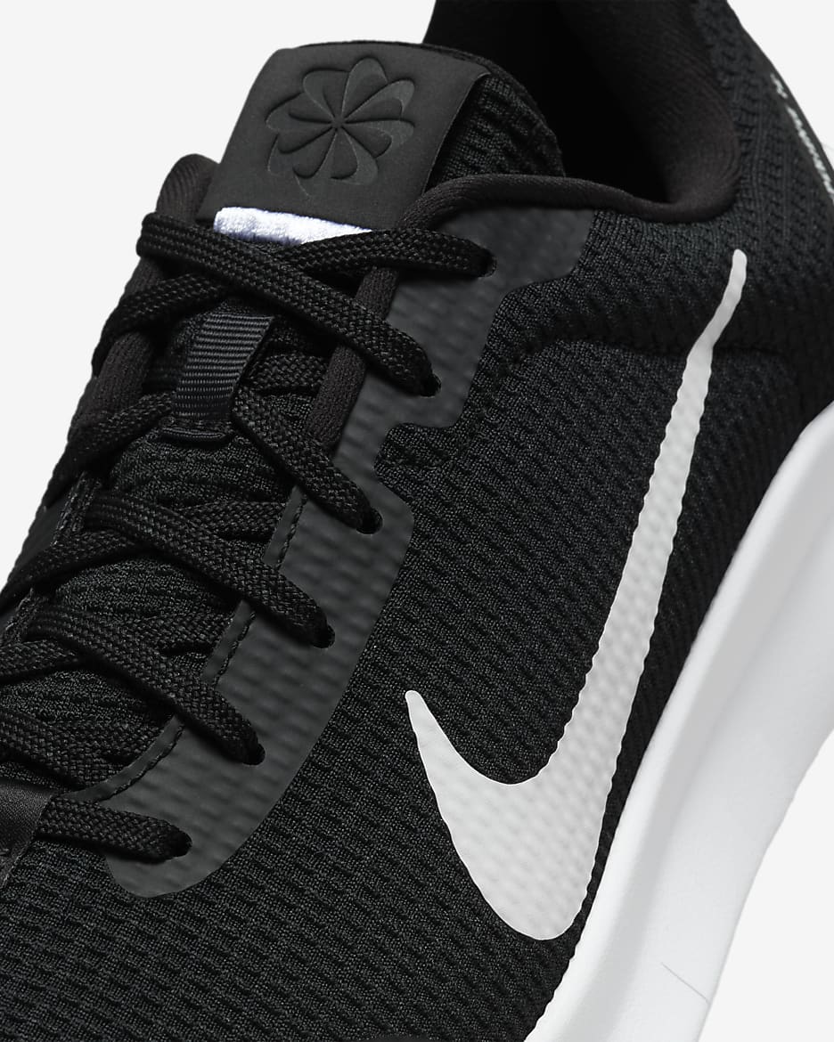 Nike womens running black and white hotsell